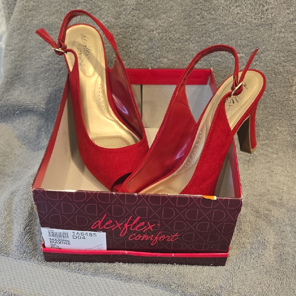 Dexflex Comfort Vibrant Red Peep-Toe Heels